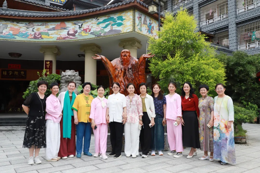 1729567639265959.jpg 1729567639265959.jpg