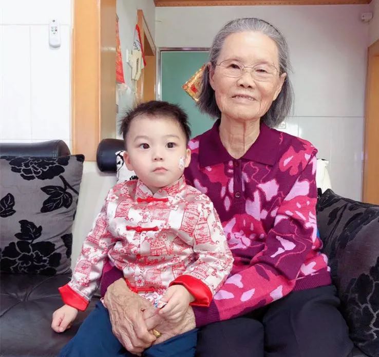 1729732941732887.jpg 640.jpg