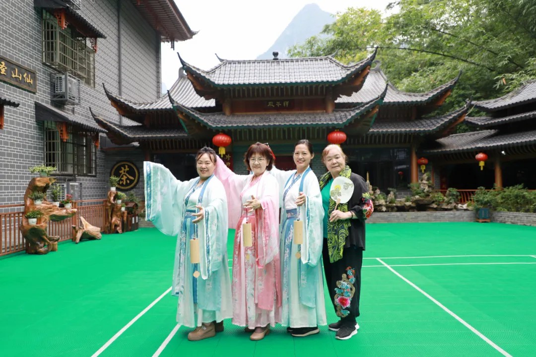 1729994993973900.jpg 1729994993973900.jpg