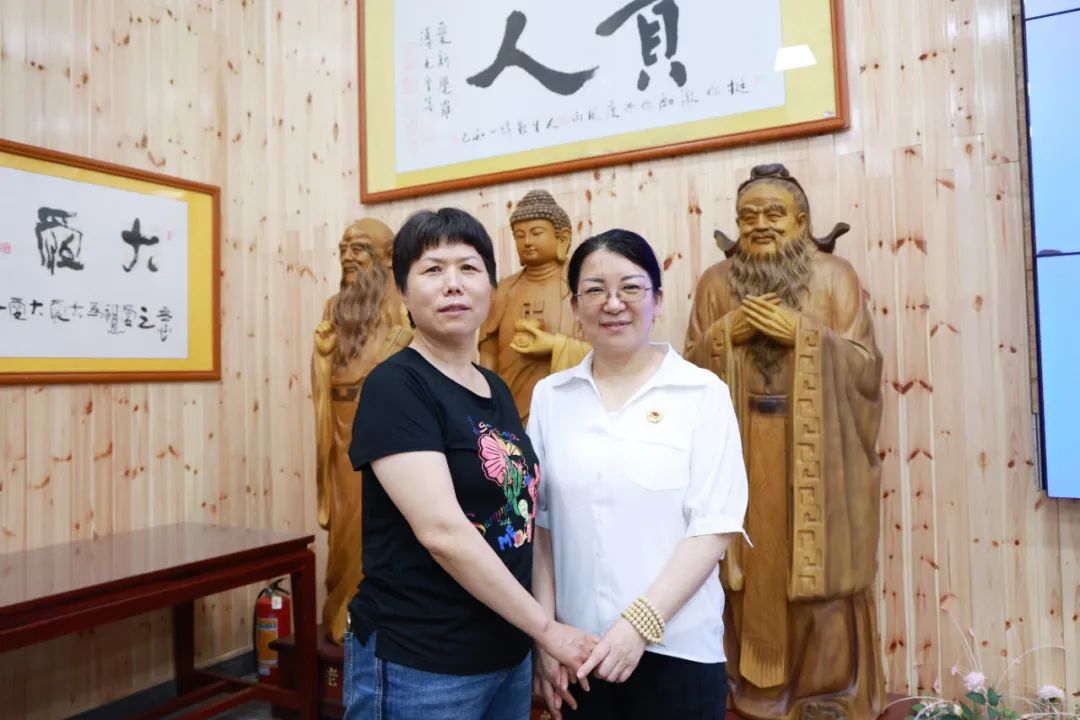 退休后腰疼、失眠、爭吵、冷戰……爸媽在線讓我重獲新生