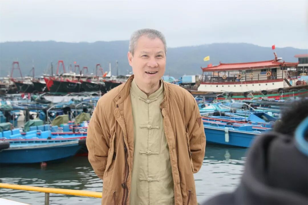 手可摘星辰——一一讀胡煜《四行詩精選》有感